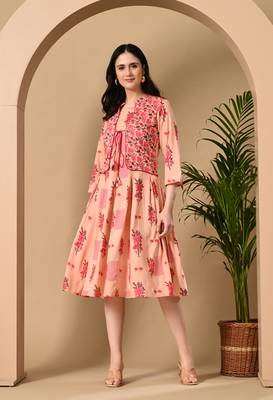 Jaipurite Women's exclusive designer floral printed kurta in pink 5