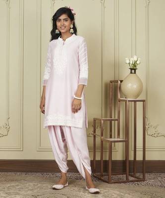 Ayika pearl blush short kurta with dhoti set 1