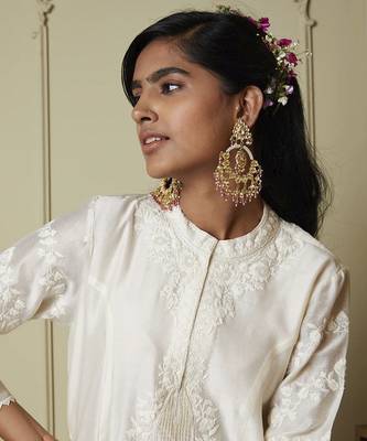 Banafsha daisy ivory long kurta with palazzo set 3