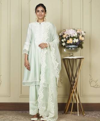 Ryhana frosty green a-line short kurta with salwar and dupatta set 1