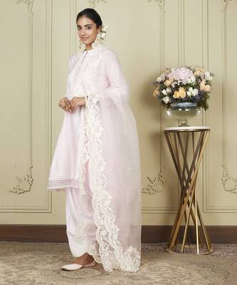 Ryhana pearl blush a-line short kurta with salwar and dupatta set 3