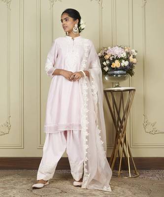Ruzena pearl blush a-line short kurta with salwar and dupatta set 3