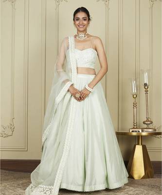 Sanaira Frosty Green Lehenga With Blouse And Dupatta Set 1