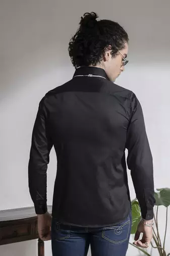 Men   s black printed cotton shirt