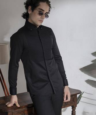 Black plain cotton men's shirt with intricate design of pin tucks 4