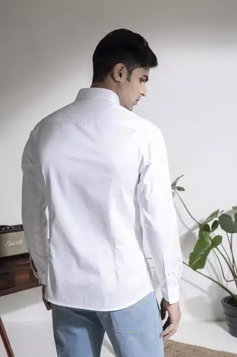 Men   s white cotton printed shirt