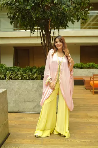 Pink poly georgette solid mohi kaftaan set