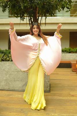 Pink poly georgette solid mohi kaftaan set 3