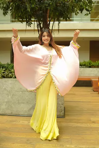 Pink poly georgette solid mohi kaftaan set