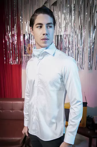 Light blue plain cotton men's shirt