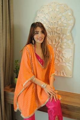 Orange silk blend solid neermohi kaftaan set 4