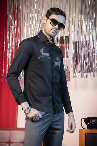 Black printed cotton men's shirt with the deer artwork