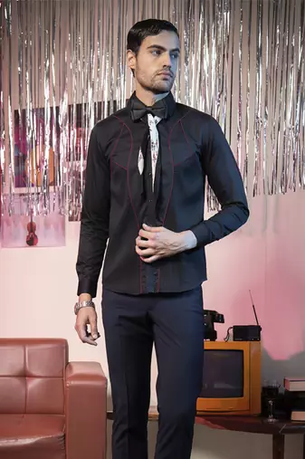 Black plain cotton men's shirt with bold lines