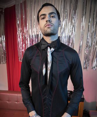 Black plain cotton men's shirt with bold lines 4