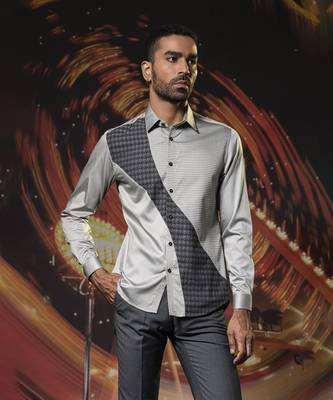 Grey printed cotton men's shirt 4