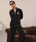 Black plain cotton men's shirt crafted with zari threads