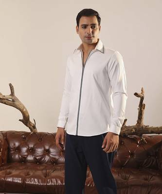 White plain cotton men's shirt with a sleek zip 1
