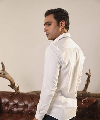 White plain cotton men's shirt with a sleek zip 2