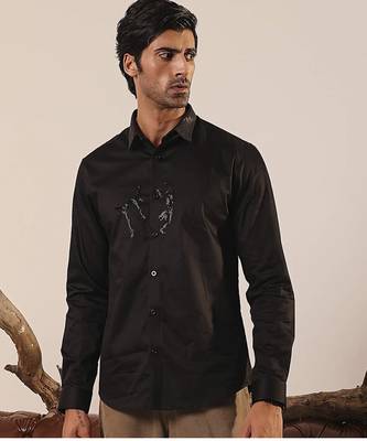 Black plain cotton men's collared shirt 1