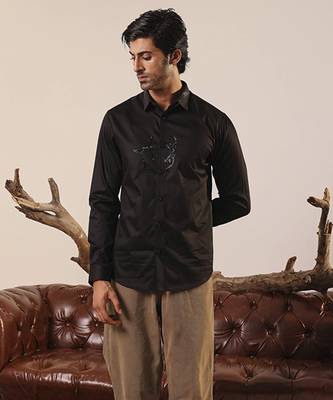 Black plain cotton men's collared shirt 3