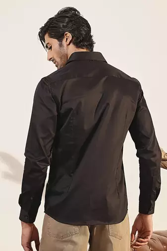 Black printed cotton men's shirt with intersecting patterns