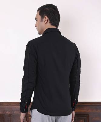 Black plain viscose men's shirt featuring intricate square tucks 4