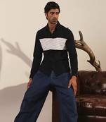 Navy blue plain viscose men's shirt with horizontal panels