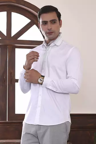 White plain classic cotton men's shirt