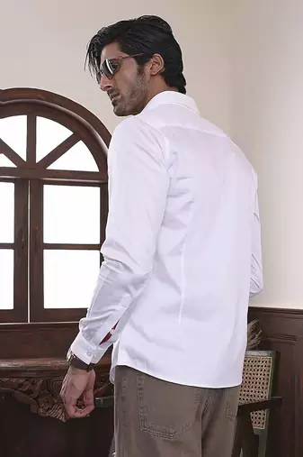 White plain cotton men's shirt featuring abstract tonal stitch