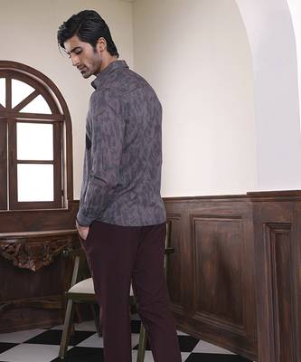 Grey printed cotton men's shirt 4