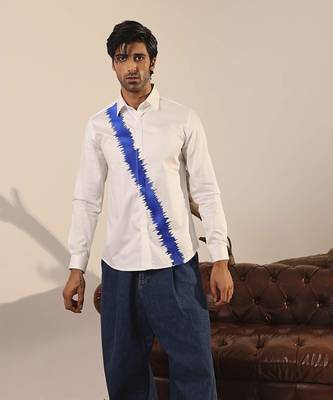 White plain cotton men's shirt showcasing a bold scribbled line in blue 1