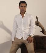 White plain cotton men's shirt