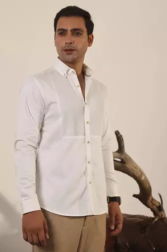 White plain cotton men's shirt