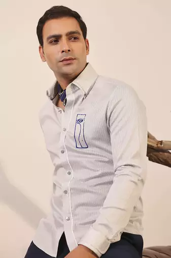 Grey plain cotton men's shirt with silver metal buttons