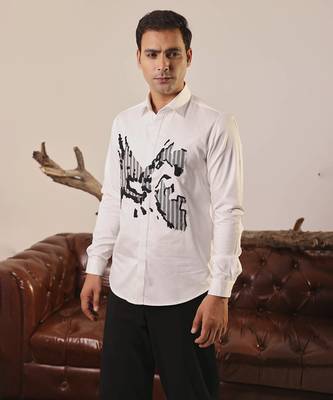 White printed cotton men's shirt with a distinctive patch feature 1