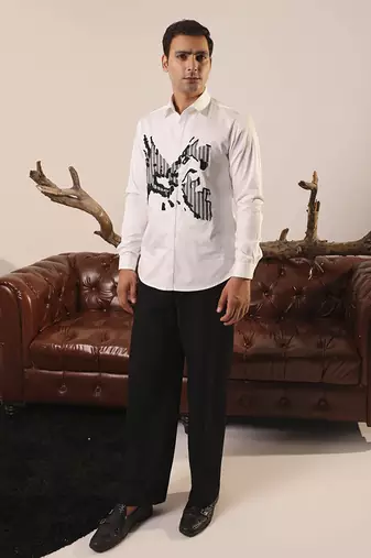 White printed cotton men's shirt with a distinctive patch feature