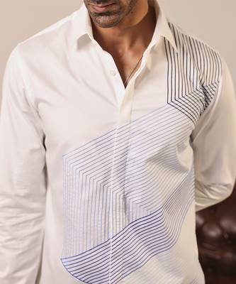 White printed cotton men's shirt with shades of blue 2