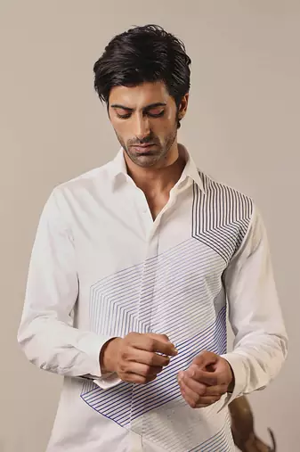 White printed cotton men's shirt with shades of blue