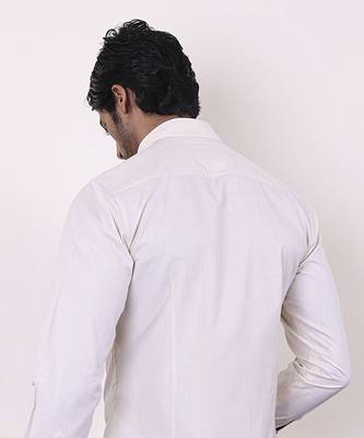Beige plain cotton men's shirt with geometric pattern 4
