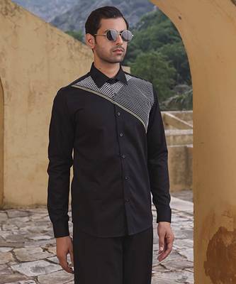 Black printed cotton men's shirt with series of white diagonal stitch line 1