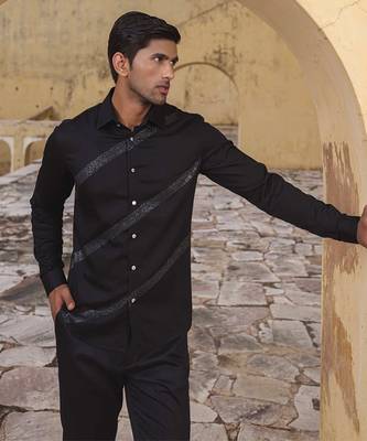 Black plain cotton men's shirt features stitch lines of silver zari 2