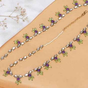 Pearl twirl waistbelt waist size 24 3