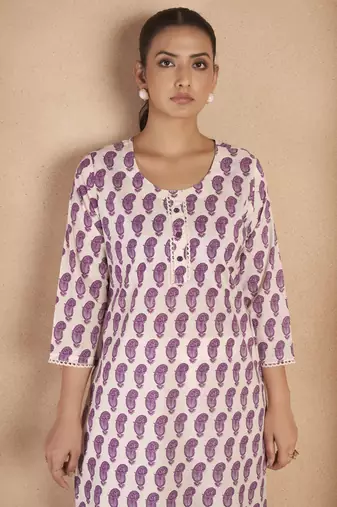 Wine pure cotton paisley printed kurta for women