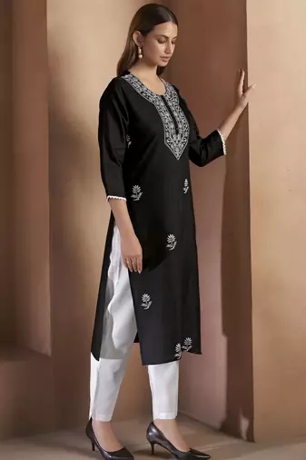 Black cotton blend floral embroidered kurta for women