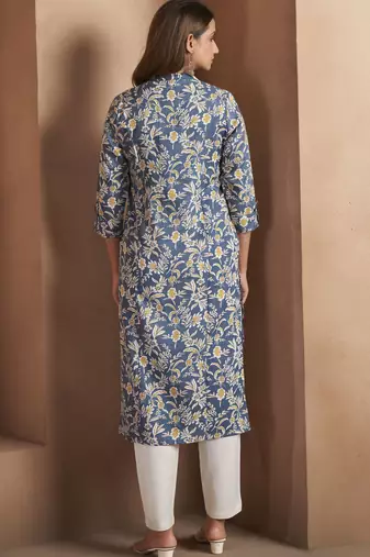 Turquoise cotton blend floral printed kurta for women