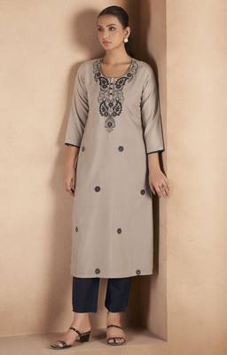 Light brown cotton blend floral embroidered kurta for women 4