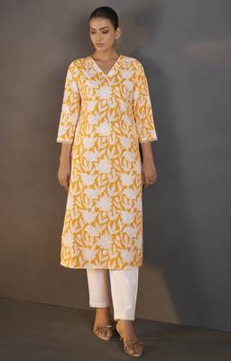 Yellow pure cotton floral printed kurta for women 3