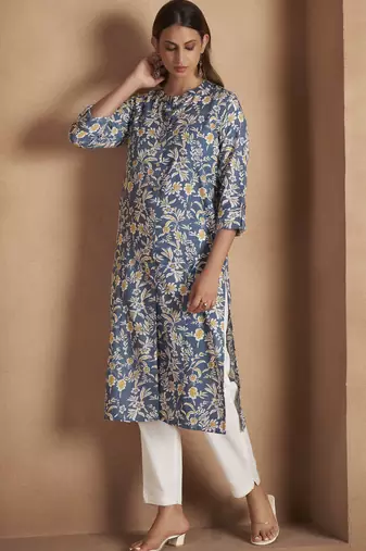 Turquoise cotton blend floral printed kurta for women