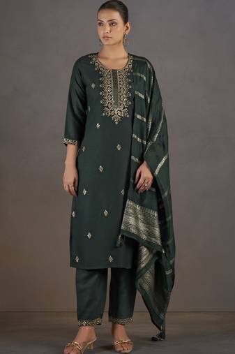 Dark green cotton blend embroidered kurta set with dupatta for women