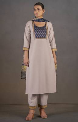 Cream chinnon floral printed kurta set with dupatta for women 1